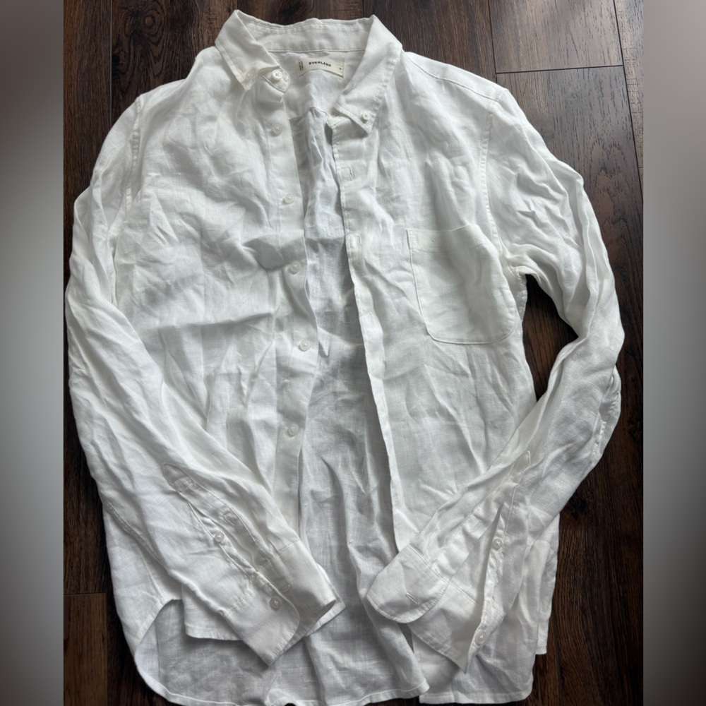 Everlane linen White button S